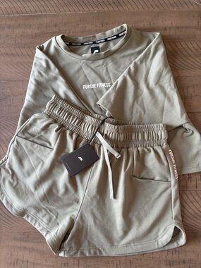 Pursue Fitness Women's Olive Athletic Set